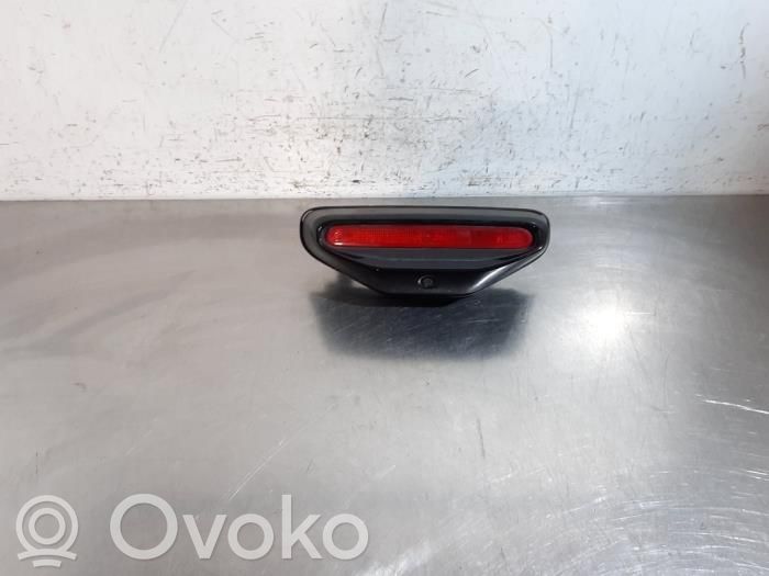 Citroen Berlingo Third/center stoplight 