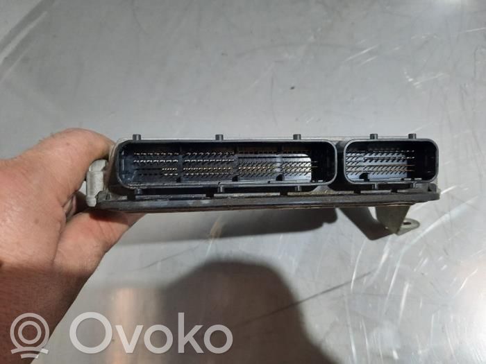 Peugeot 108 Engine control unit/module 