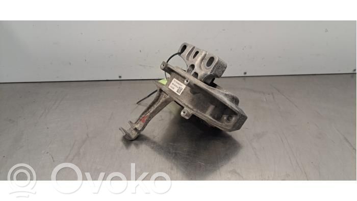 Audi A3 8Y Engine mount bracket 
