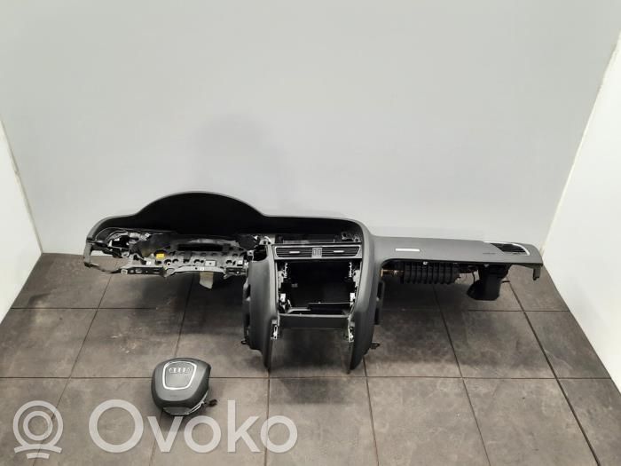 Audi A5 8T 8F Juego de airbag con panel 