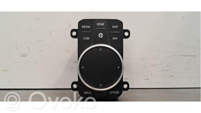 BMW 1 F40 Interruptor de control multifunción 