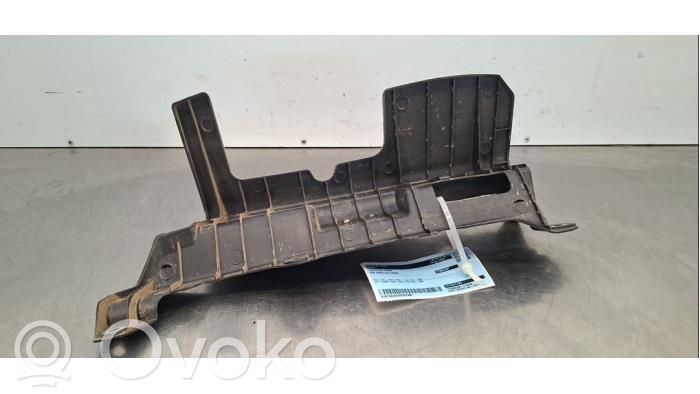 KIA Ceed Wlot / Kanał powietrza intercoolera 