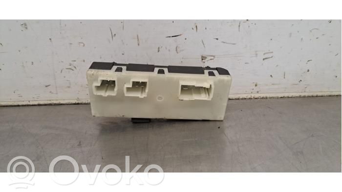 BMW 2 F45 Tailgate/trunk control unit/module 