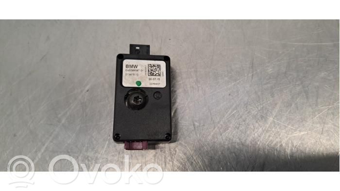 BMW 2 F46 Amplificatore antenna 