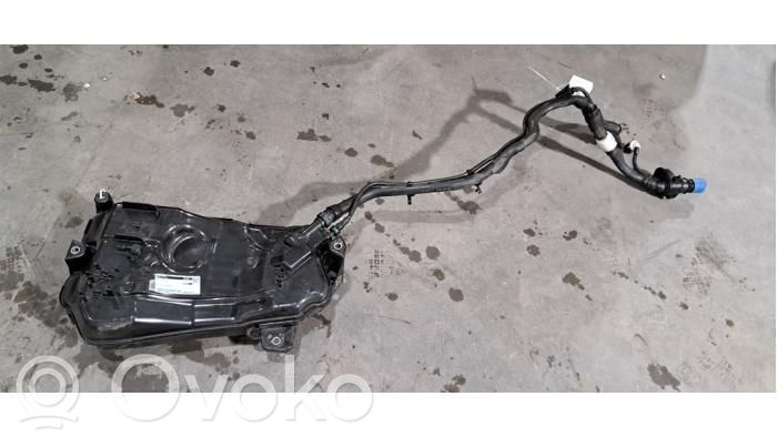 Audi A3 8Y Zbiornik płynu AdBlue 
