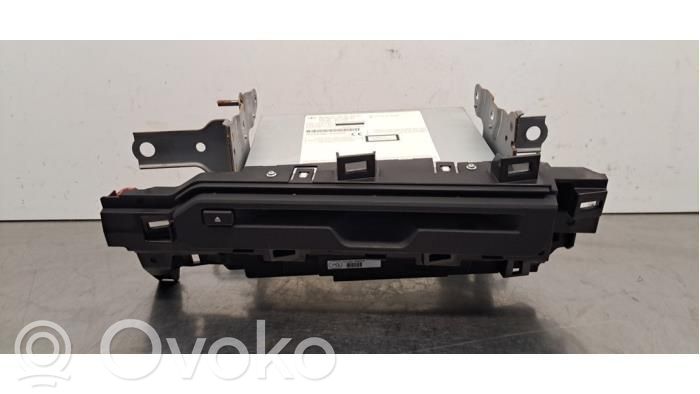 Panel / Radioodtwarzacz CD/DVD/GPS   8614076E40