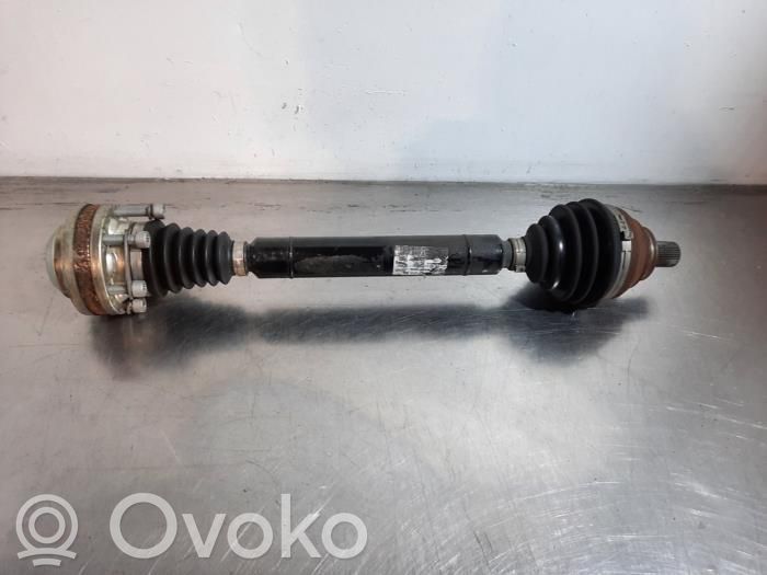 Etuvetoakseli   3Q0407272AG