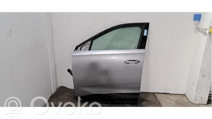 Peugeot 5008 Tür vorne 