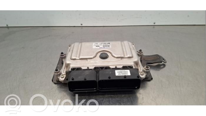 KIA Stonic Engine control unit/module 