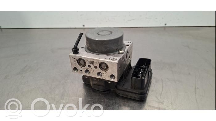 Lexus UX ABS bloks 