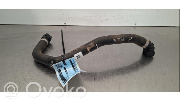 BMW i4 Conductă/furtun lichid de răcire motor 