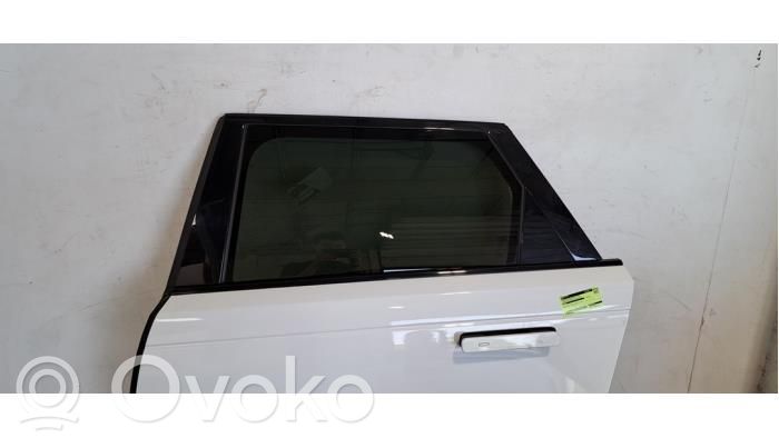 Puerta trasera   J8A224631AA,LR091720