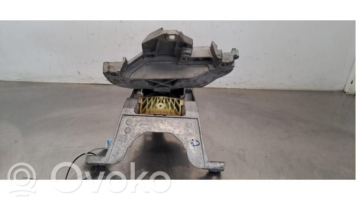 Mercedes-Benz GLB X247 Engine mount bracket 