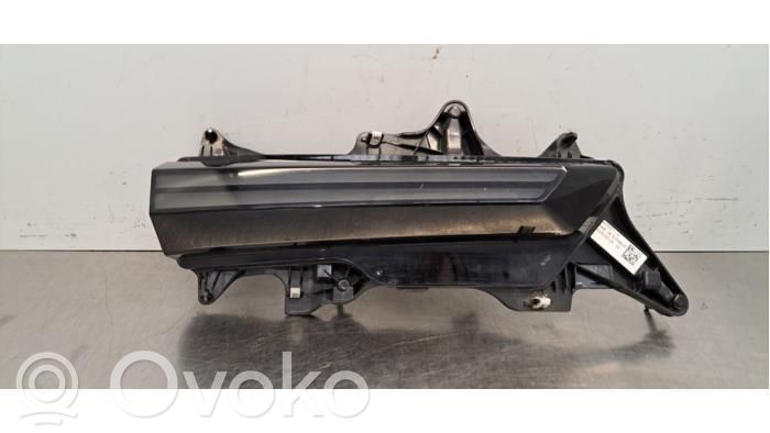 BMW XM Galinis žibintas kėbule 