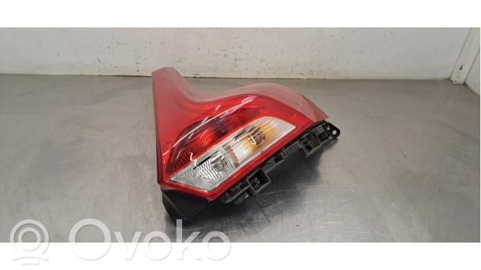Luz trasera/de freno   31395845