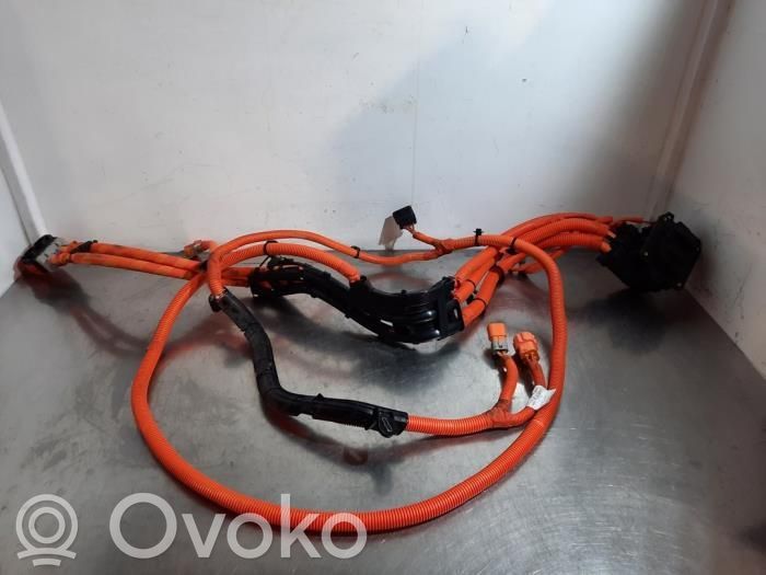 Gniazdo ładowania samochodu elektrycznego   9861674780