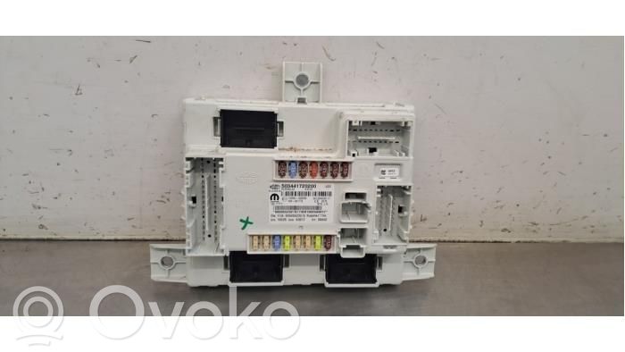 Alfa Romeo Giulia Juego de caja de fusibles 