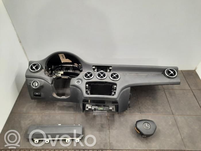 Mercedes-Benz A W176 Juego de airbag con panel