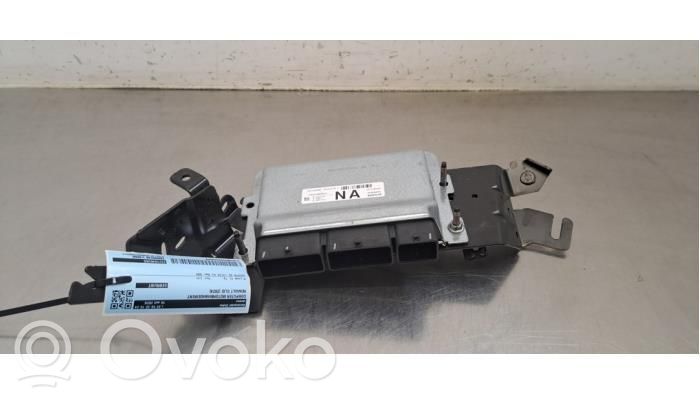 Engine control unit/module   237104638S