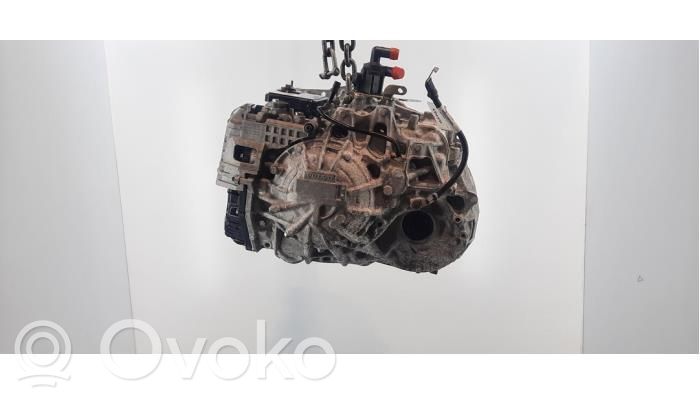 Volvo XC40 Caja de cambios manual de 5 velocidades 