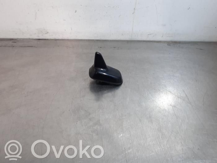 Skoda Kamiq Antena radiowa 