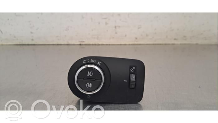 Opel Mokka B Przycisk / Pokrętło regulacji świateł