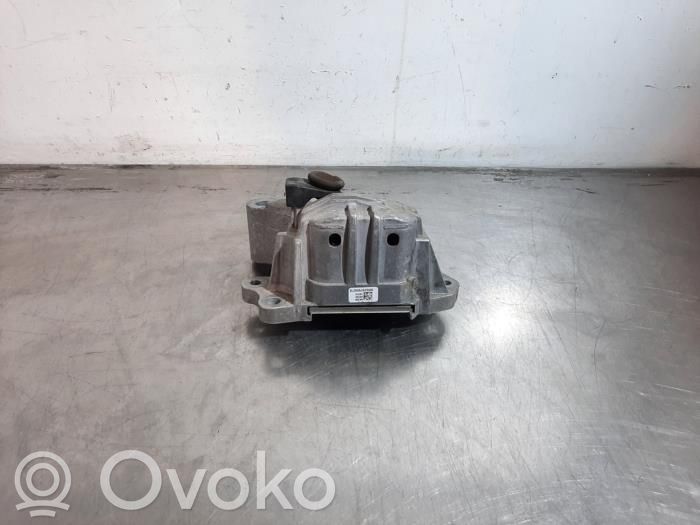 Wspornik / Mocowanie silnika   520709670