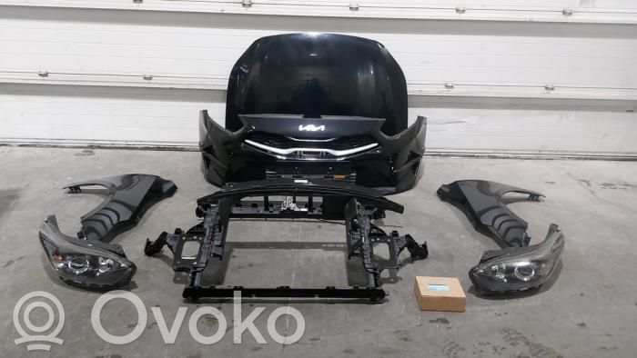 KIA Pro Cee'd III Front piece kit 