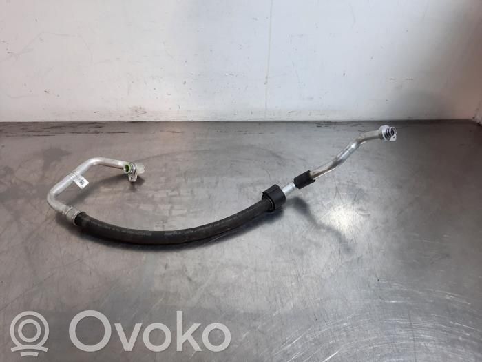 Jaguar E-Pace Ilmastointilaitteen putki (A/C) 