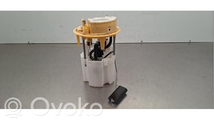 Peugeot 5008 Bomba interna de combustible 