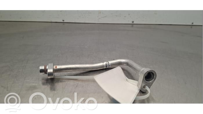 Renault Megane E-Tech Ilmastointilaitteen putki (A/C) 