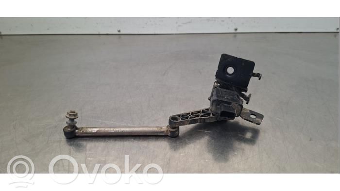 Front height sensor lever   538212463R