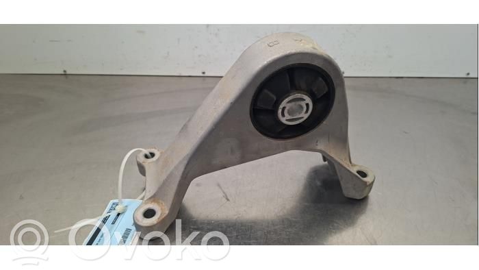 Renault Megane E-Tech Engine mount bracket 