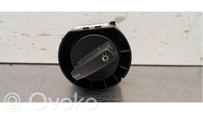 Audi Q3 8U Interruptor de luz 