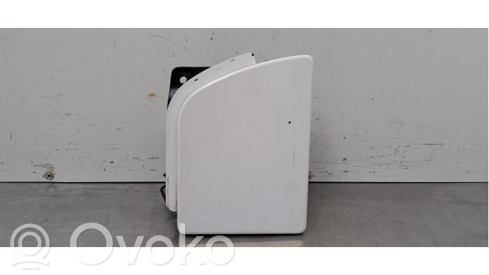 Polttoainesäiliön korkki   148066706R