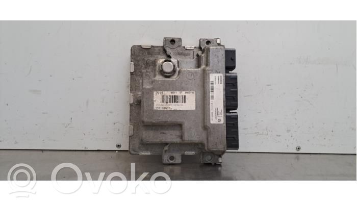 Renault Master III Engine control unit/module 