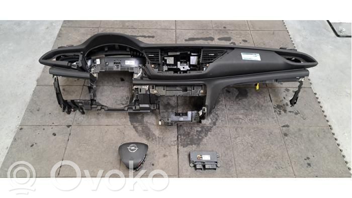 Opel Insignia B Juego de airbag con panel 