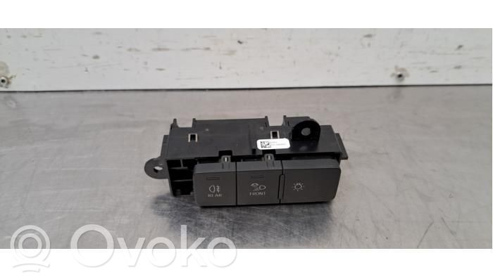 Audi Q3 F3 Interruttore di regolazione livello altezza dei fari 