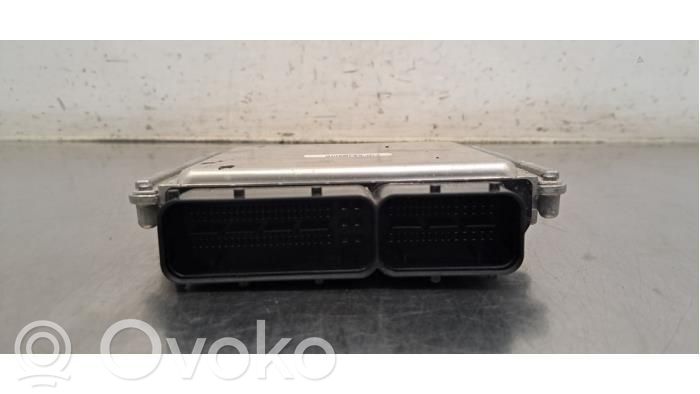 Volkswagen Polo VI Engine control unit/module 
