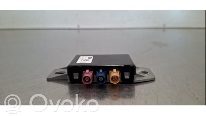 Land Rover Discovery Sport Amplificator antenă aeriană 