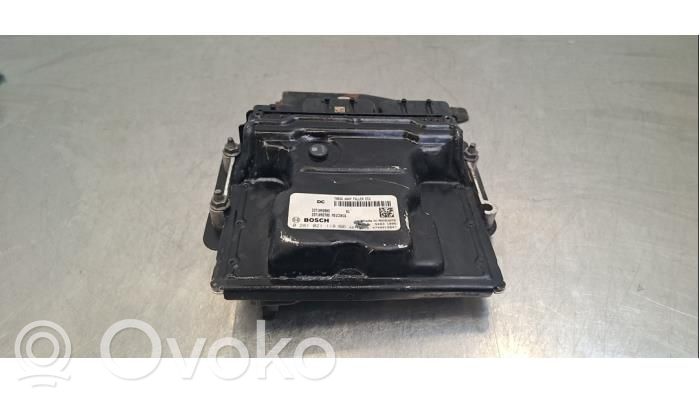 Renault Trafic III (X82) Engine control unit/module 