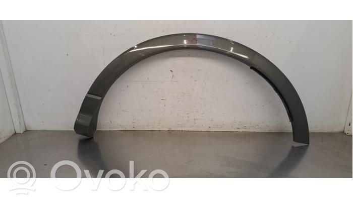 Moldura de la aleta trasera   83A853817C
