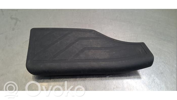 Podnóżek   9816297577