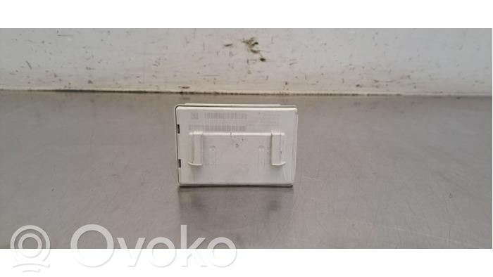 Renault Master III Antenna control unit 
