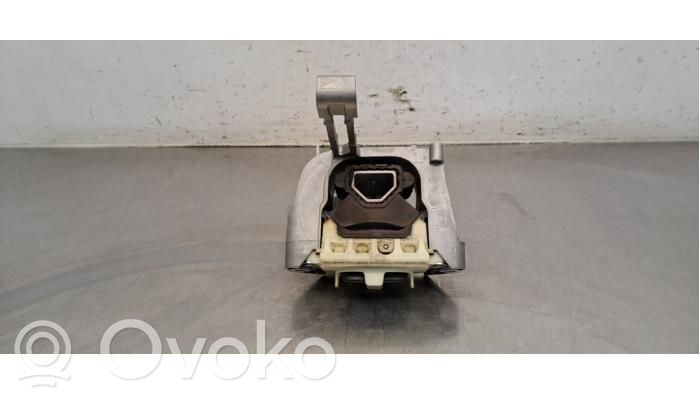 Engine mount bracket   2Q0199262BK