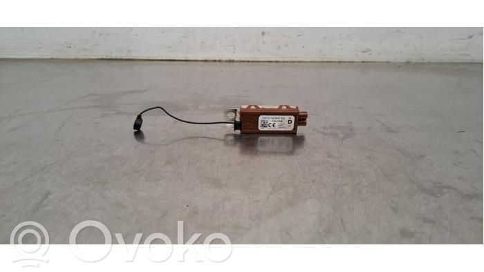 Land Rover Defender Radion antenni 