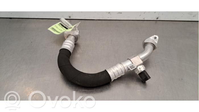 Ilmastointilaitteen putki (A/C)   85E816743M