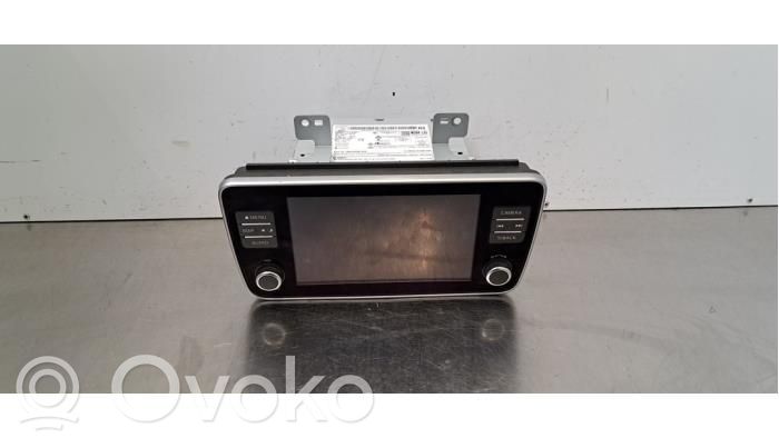 Nissan Leaf II (ZE1) Monitor / wyświetlacz / ekran 
