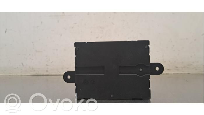 Land Rover Evoque I Unité de commande / module de verrouillage centralisé porte 