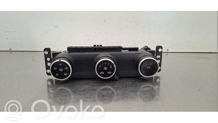 Citroen e-C3 Climate control unit 